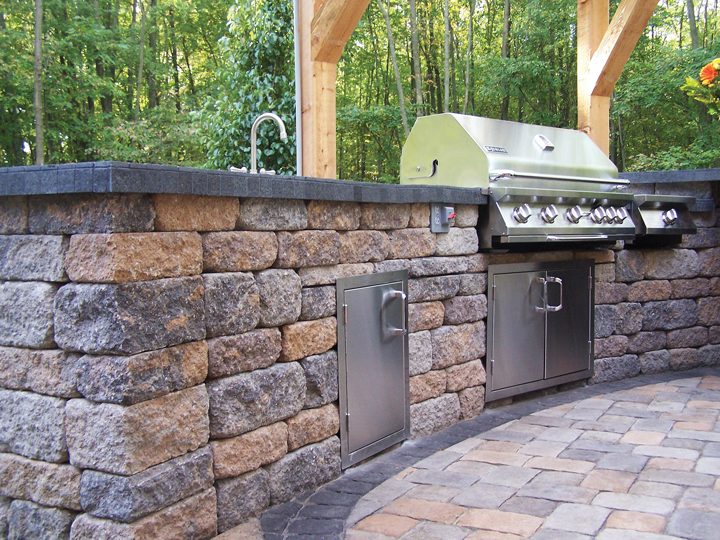 Outdoor Kitchen Built from VERSA-LOK Retaining Wall Units