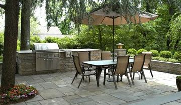 Outdoor Kitchen