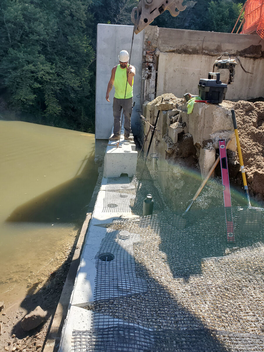 Galesville Dam VersaLok